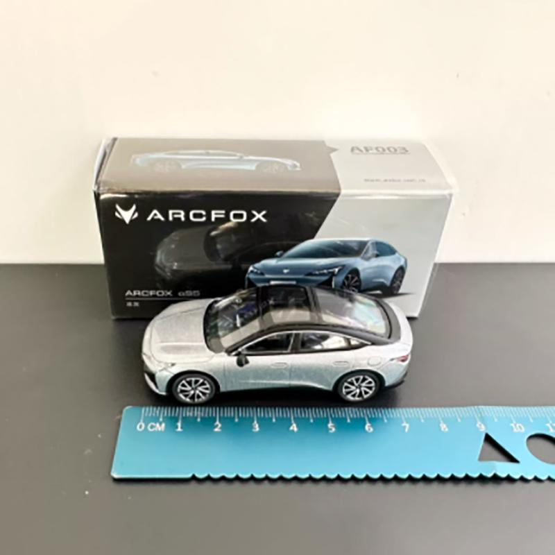Original 1:64 Scale T5 S5 T6 S6 Alloy Simulation Car Model Classic Adult Collection Static Display