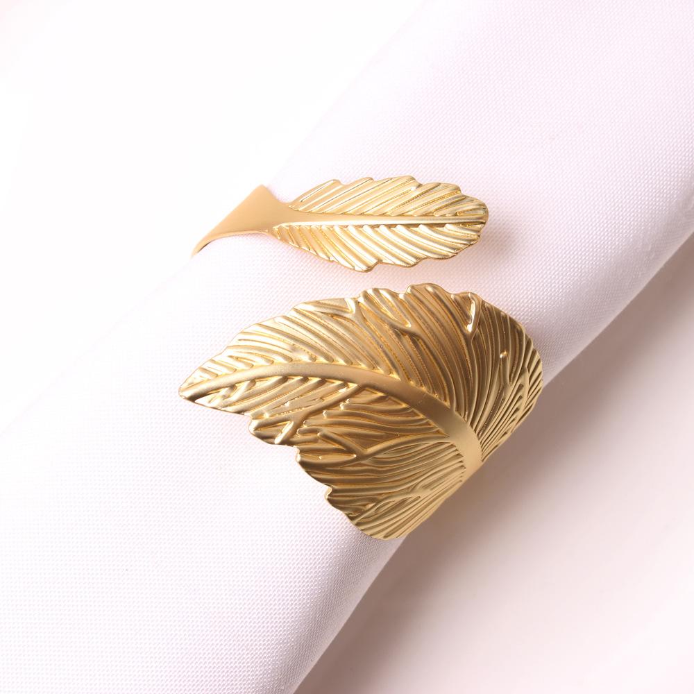 4PCS Metal Napkin Rings,Simple Ring Models Napkin Buckle, Wedding Napkin Holder,for Dining Room Family Dinner Table Decor