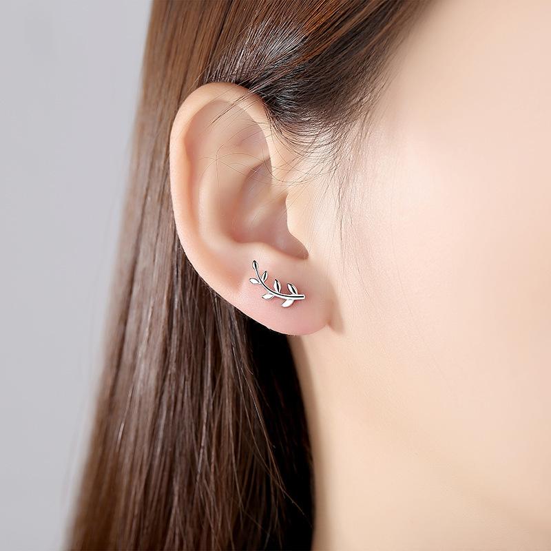 Leaf Stud Earrings Women's Literary Temperament Leaf Asymmetrical Earrings Fashion Simple Korean Version Niche Design Accessories
