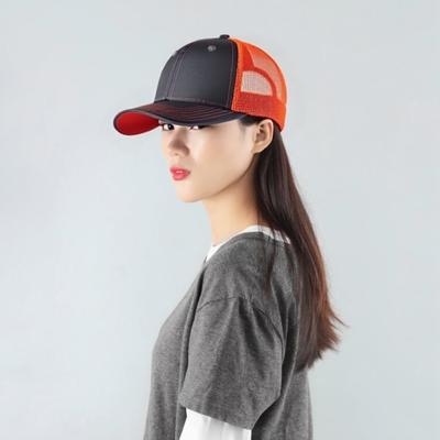 Czapka Truckerka z Siatki dla Mężczyzn Kobiet Retro Czapka Baseballowa z Siatkową Tylną Częścią Regulowana Oddychająca Czapka Przeciwsłoneczna na Zewnątrz do Biegania Golfa