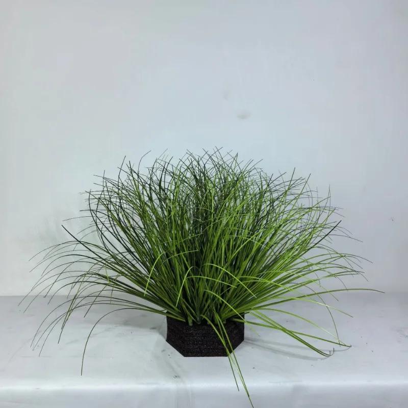 5PCS Simulated Small Grass Bushes for Decorating Fake Grasslands Simulating Reeds and Fake Green Plants Home Decoration PVC Material