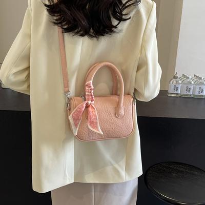 Lady Temperament Bag New Fashion Trend Messenger Bag Versatile Women's Shoulder Portable Small Square Bag