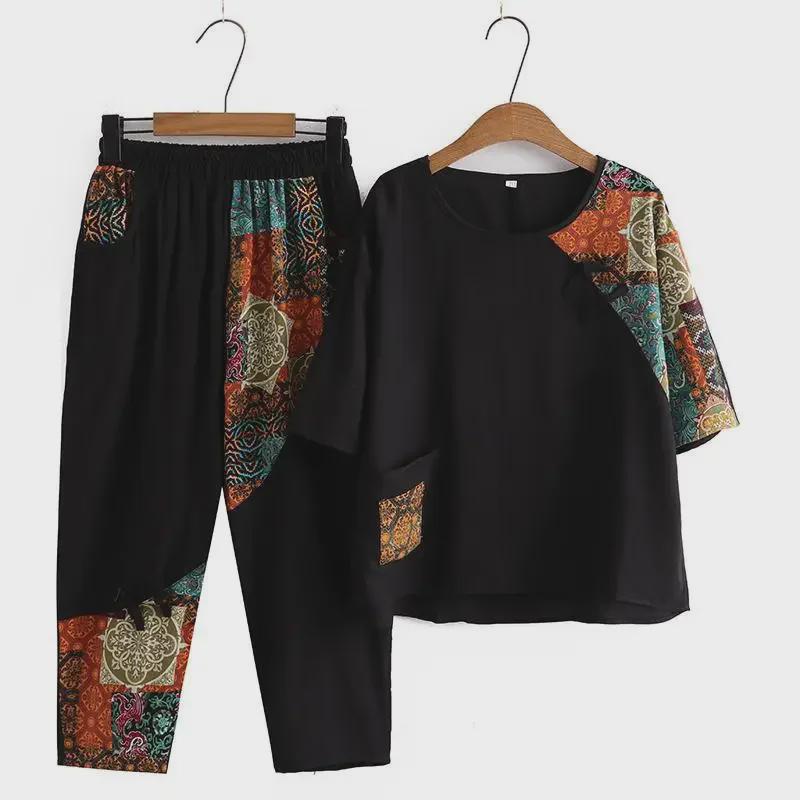 Letní retro oblek ve westernovém stylu: Dvoudílný volný střih pro módní babičky