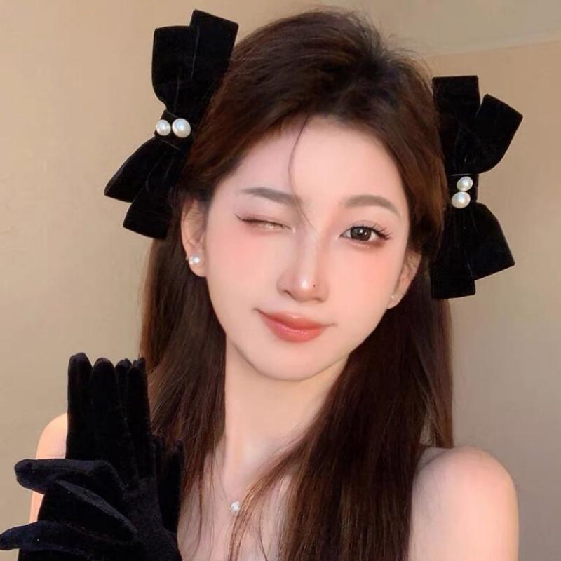 2Pcs Graceful Retro Black/Red Velvet Bow Clip Elegant Two-Piece School Party Duckbill Clip For All Seasons Hair Accessories