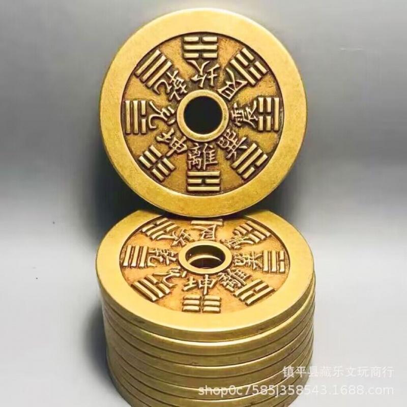 Antique Pure Copper Mountain Ghost Gossip Spend 4.8cm Mountain Ghost Cinnabar Copper Coin