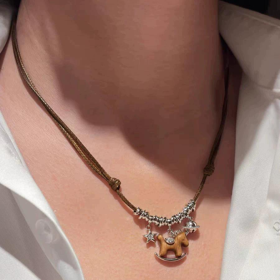 Pony Year Necklace Women s 2026 Atmosphere High-end Long Autumn and Winter Sweater Chain Accessories