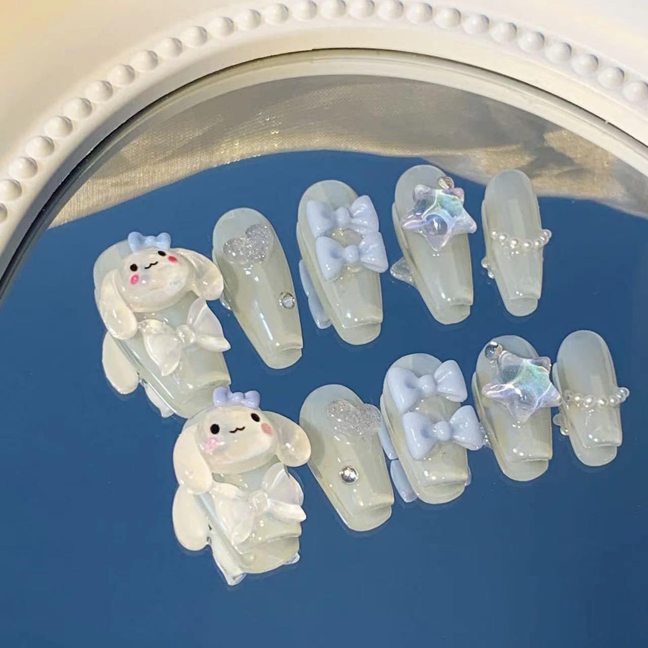 

Мультяшные прозрачные наклейки для ногтей Cinnamoroll - Полностью ручная работа, Новинка, и Полные девичьего очарования!