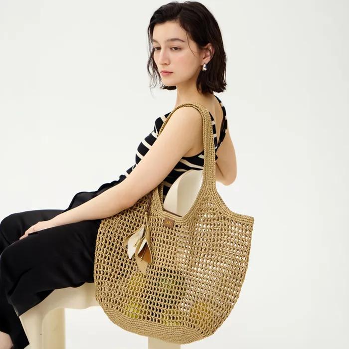 Beige Raffia Twisted Mesh Shoulder Bag L DCBA6E580I2