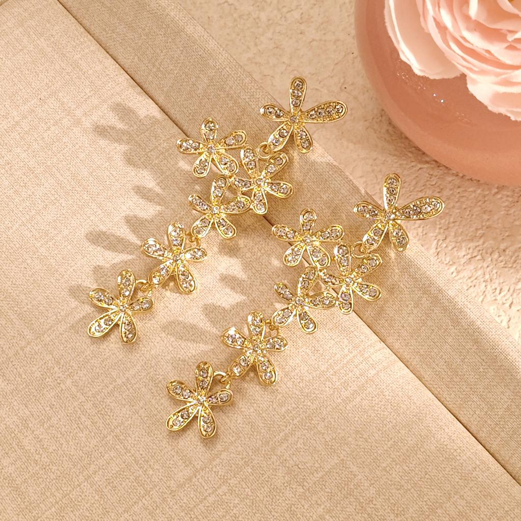 Personalized Diamond-Set Flower Fringed Earrings, Light Luxury Fashion Niche Metal Style Earrings For Women