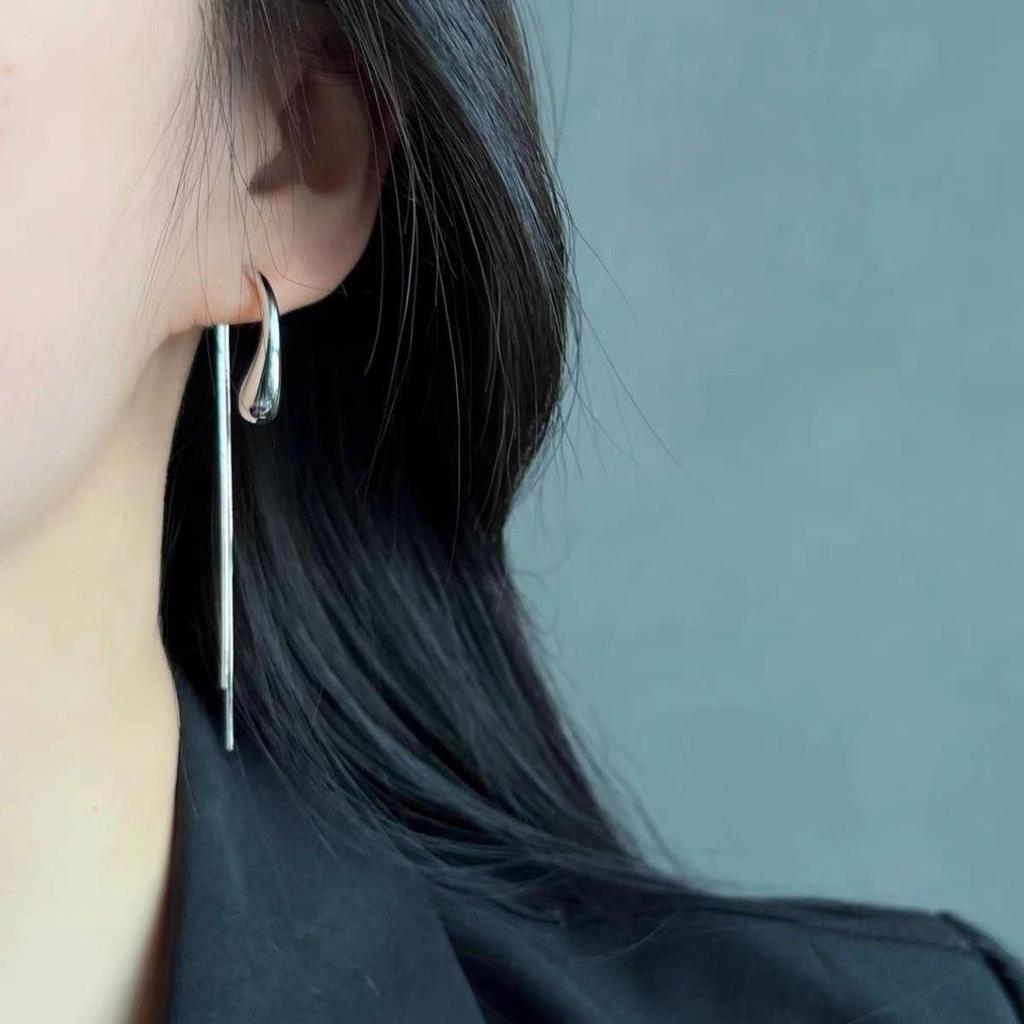 French Minimalist Silver Teardrop Tassel Earrings - Stylish & Versatile Design