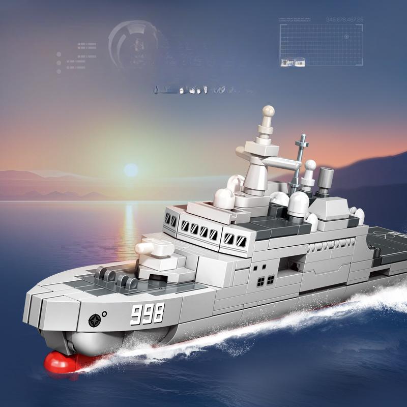 825pcs 4 In 1Military Series Chinese Navy 076 Amphibious Assault Ship Children's Building Block Toys No Box
