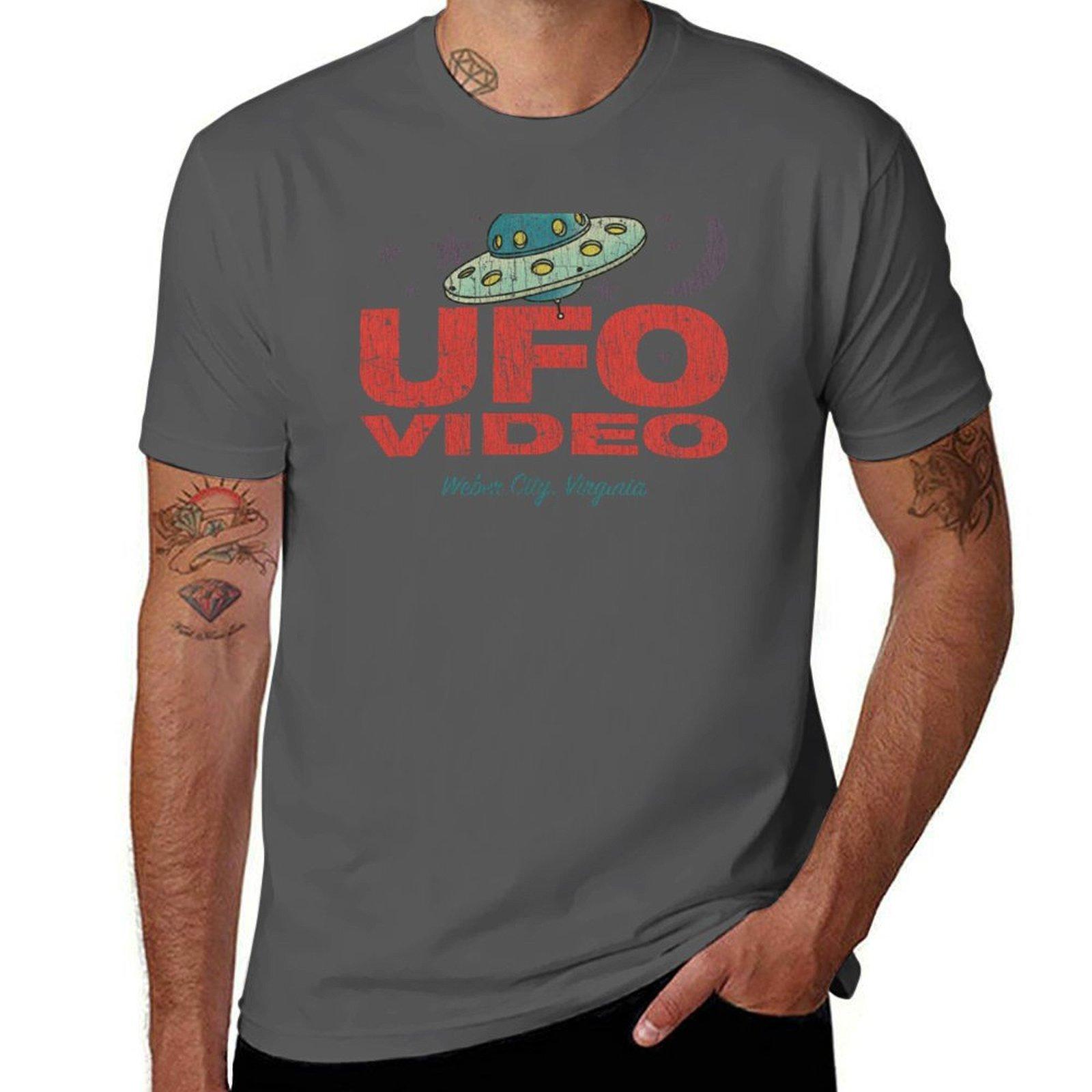 

UFO Video 1982 T-Shirt anime tshirt t shirt man plain man t shirt cotton high quality T-Shirt 4XL