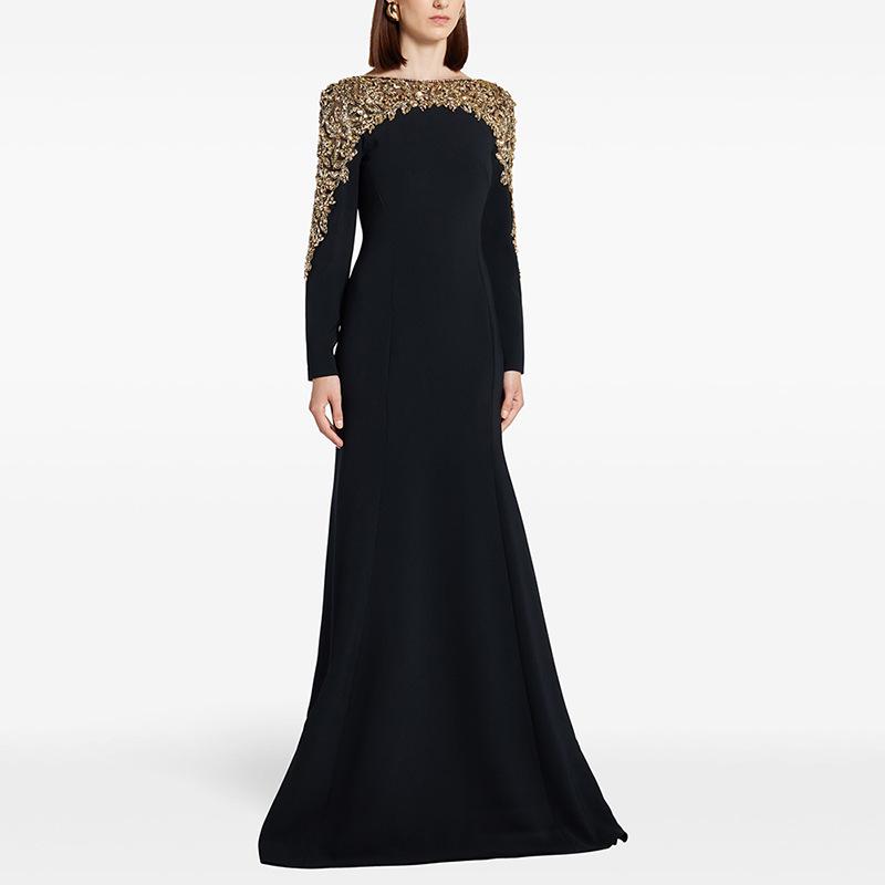 Elegant Grand Banquet Gown 2026: Mesh Splicing, Heavy Beading, Rhinestone Inlaid Long Dress