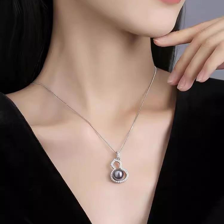 Vintage French Faux Tahitian Pearl Pendant Necklace for Women