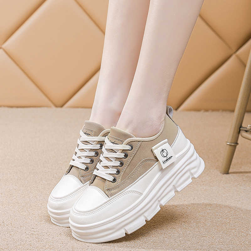 Fashion Plateforme Laced Green Boots For Woman Sneakers Boots White Tennis Shoes Sport Runners Footwear Different High-tech Skor