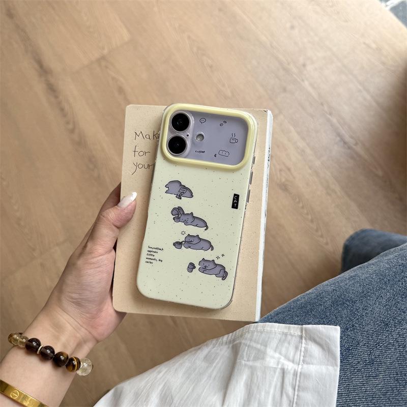 Custard Yellow Ink Splash Hollow Cat iPhone Case for 17/16ProMax/15Pro – Premium Feel