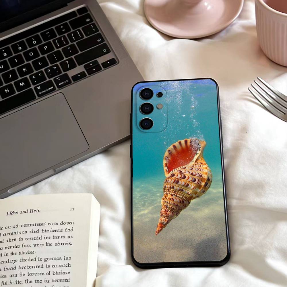 Cool marine life patterns Phone Case For Samsung S25,24,23,22,30,21,10,9,Ultra,Plus,Lite,FE,4,5 G Soft Black Case