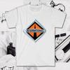 Herren- und Damen-T-Shirts International Trucks
