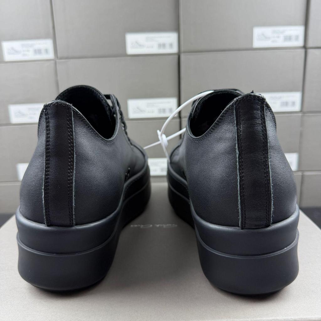 2025 Unisex Leder Plateau Low-Top Sneaker: Stilvoll, Vielseitig und Trendig Klassisches Design