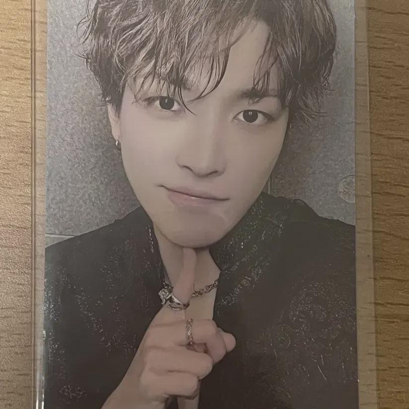 

Ateez Hongjoong In Your Fantasy Concert Ranpo Random Foca