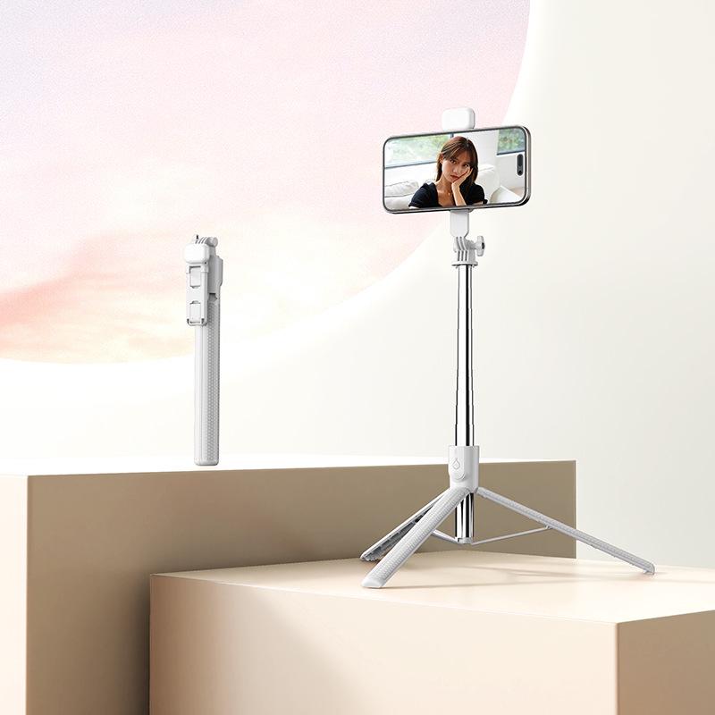 Z7 Portable 1.7m Handheld Selfie Stick Tripod with Fill Light for Live Streaming