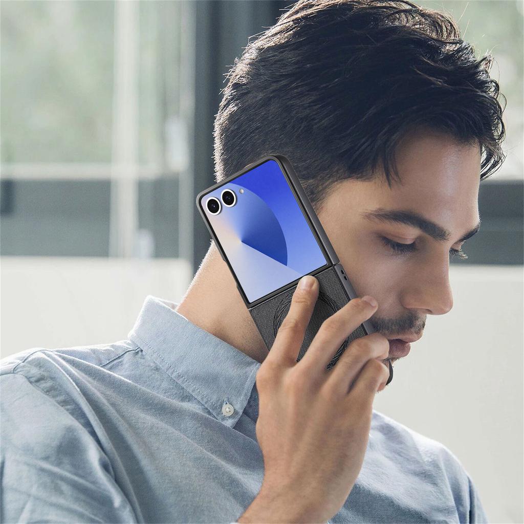 Comfortable Leather Folding Magnetic Case for Samsung Galaxy Z Flip7 5G Flip 7 6 Flip6 Flip4 Flip 5 4 3 Flip3 Accessories