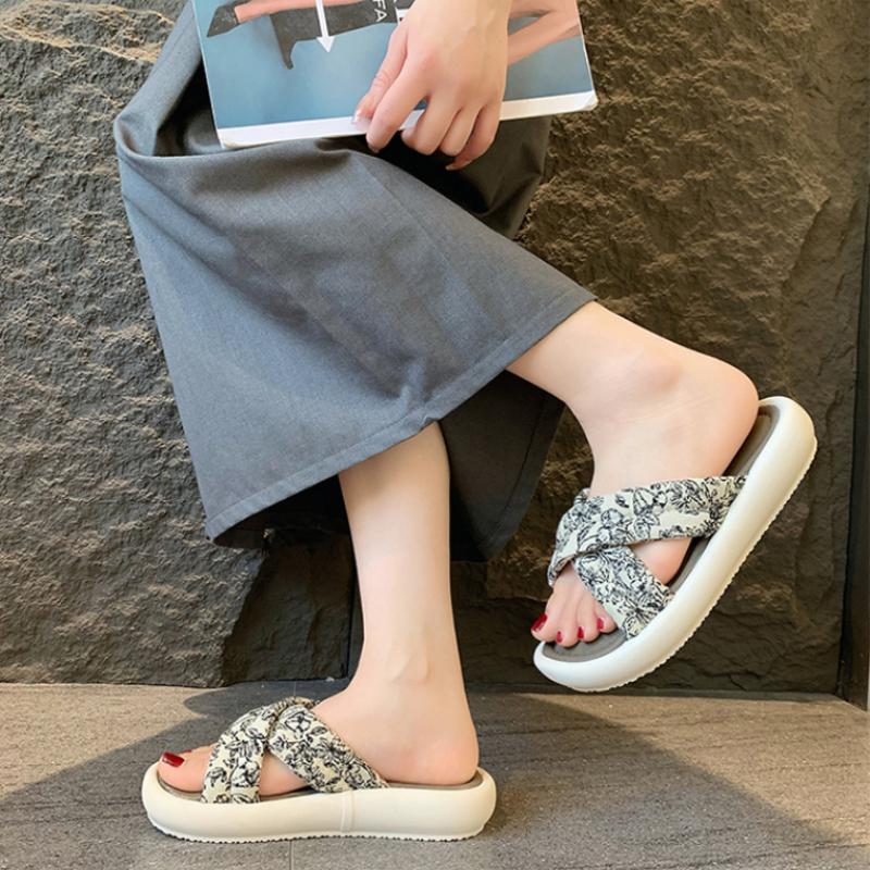 Fashion New Design Summer Woman Sandals Fashion Open Toe Soft Sole Flats Ladies Beach Shoes Zapatillas De Mujer
