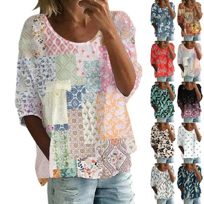 Women's Casual Fashion Three-quarter Sleeve Loose Round Neck Floral Print Top