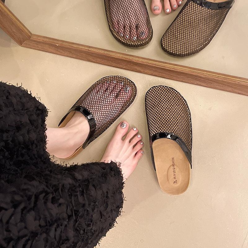 Hollow fishing net bag head half slippers women's 2025 new fashion versatile with skirt one pedal beach cool slippers
