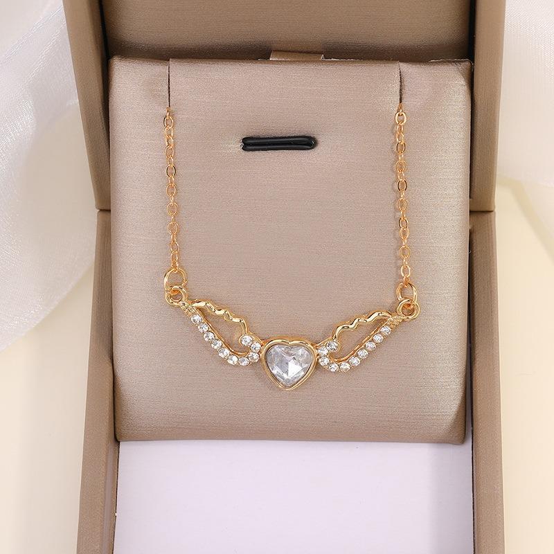 Wings Pendant New Jewelry Women's Fashion Diamond-encrusted Love Necklace Alloy Sweater Chain