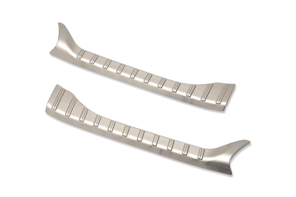 AVEST Silver Rear Bumper Step Guards for the New Noah 90 and Voxy 90 Also Inner Step Covers for the Rear Series. Available Bumper.