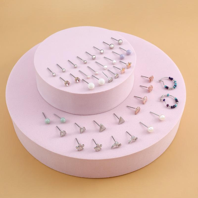 stud earrings, alloy earrings, women's earrings set, resin earbone studs, small stud earrings, trinkets, stall earrings.