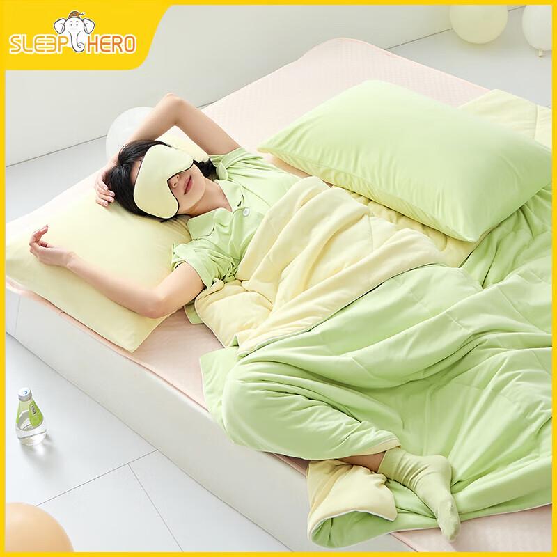 

SleepHero Double-Sided Cooling Summer Comforter