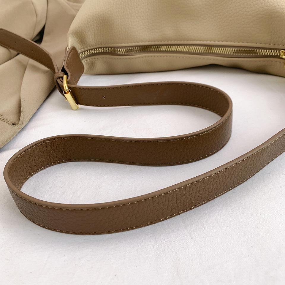 2025 Autumn/Winter Women's Versatile Soft Leather Dumpling Bag, Single Shoulder, Crossbody, Underarm Style