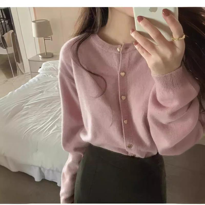Spring and Autumn New Gentle Wind Imitation Raccoon Hair Knitted Cardigan Small Women Wear Crew Neck Small Jacket Inside and Outside