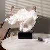 Resin Coral Figurines Entrance Decoration Modern Figurines Office Table Luxury Ornaments Bedroom Nordic Creative Sculptures