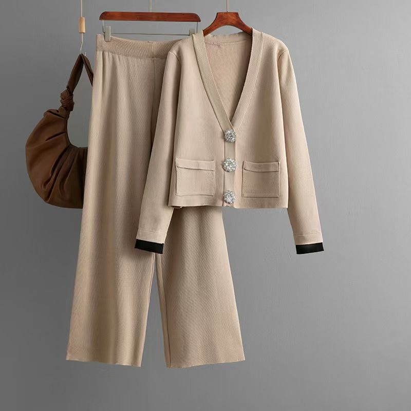 

Fashion Wind Fashionable Knitted V Neck Long Sleeves Outwear Loose Pants Suit V-Neck Top and Pants Set Khaki One size