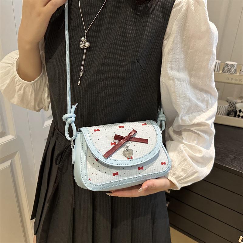 Fashion lace high-end sense niche shoulder bag women's new sweet personality printing casual versatile messenger bag