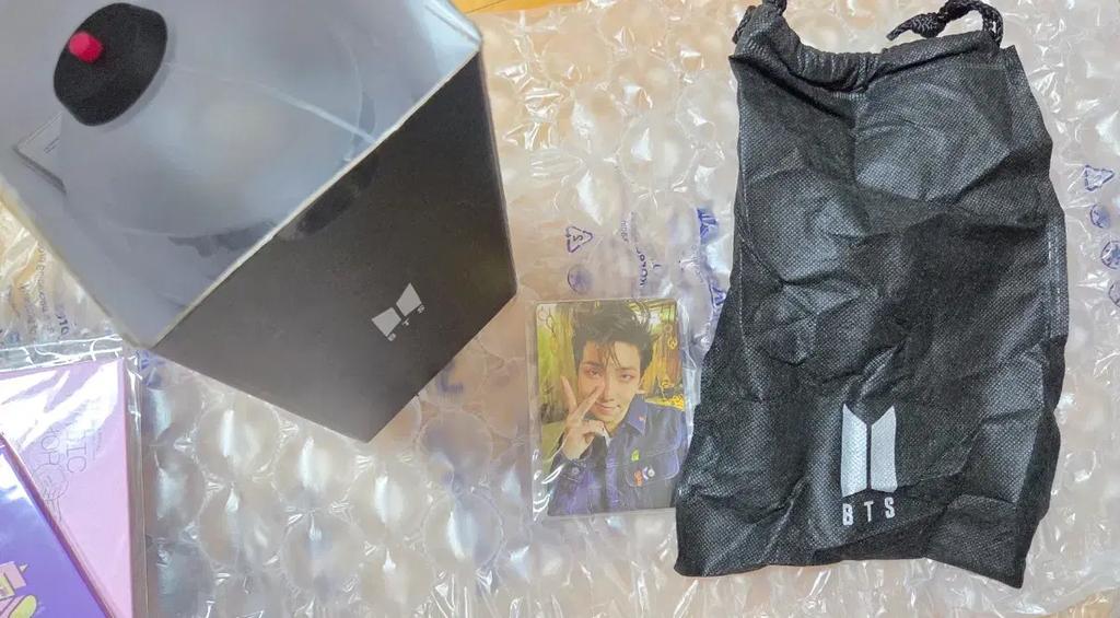 BTS (Bangtan Boys) ARMY balzám 3dílná sada Použitá