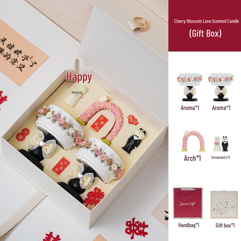 

Romantic Scented Candle Gift Box for Newlyweds and Friends