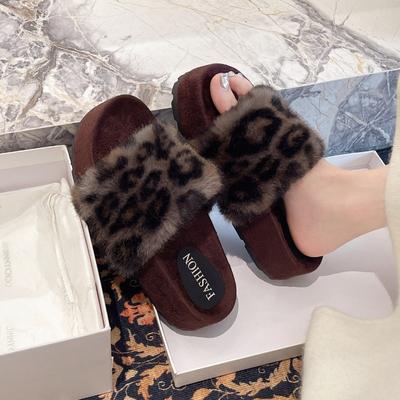 2025 Retro Slippers for Women Autumn Winter Fashion Leopard Print One Word Slippers for Casual Platform Plush Cotton Slippers