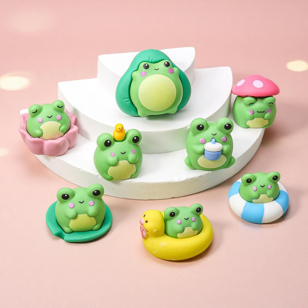 8pcs/Set Frog Figure Toy Mini Figurine Desktop Decoration Model Ornaments Toys Boys Girls Christmas Gifts