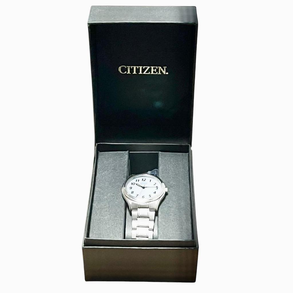 Used [Working product] CITIZEN Citizen ECO-DRIVE solar radio with box
