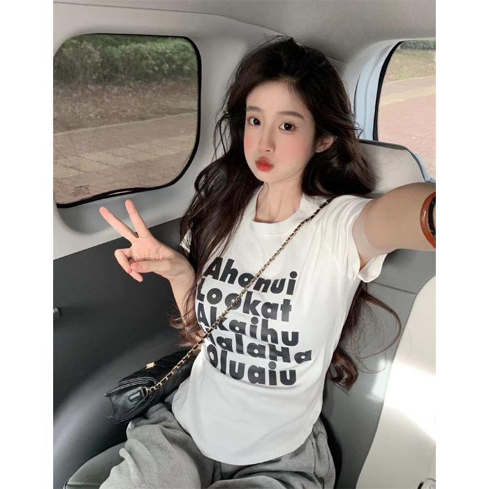 American alphabet black short-sleeved t-shirt women s summer 2026 new Korean version design niche slim-fit top S белый