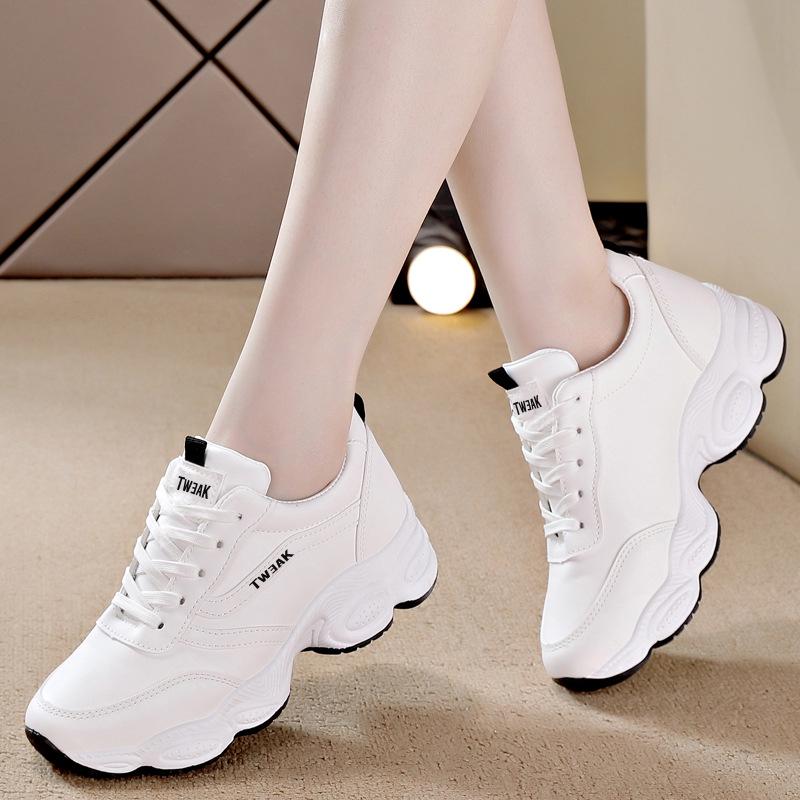 

2025 Autumn Women s Korean Style Sneakers: Versatile Thick Sole Leather Shoes for Students - Casual White Dad Sneakers 36