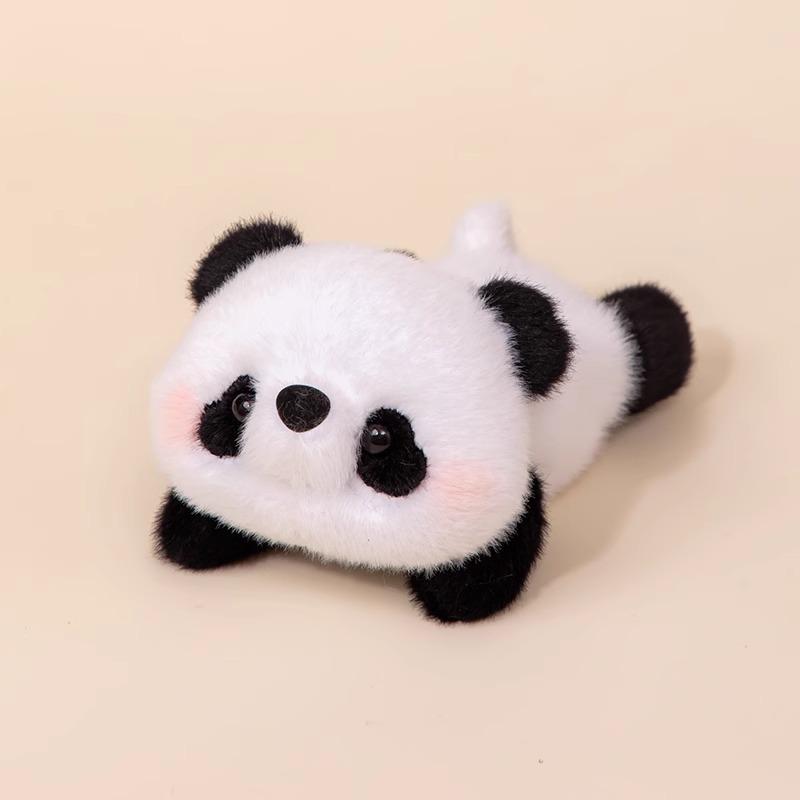 

Palm Plush Toy Desktop Wrist Pad Doll Table with Doll Mouse Wrist Wrist Treasure 17CM