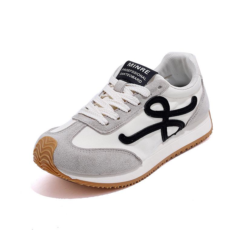 Forrest Gump Shoes Women's New 2025 Spring and Autumn Breathable Little White Shoes Thin Sole Korean Version Wear-resistant Casual Board Shoes Stud