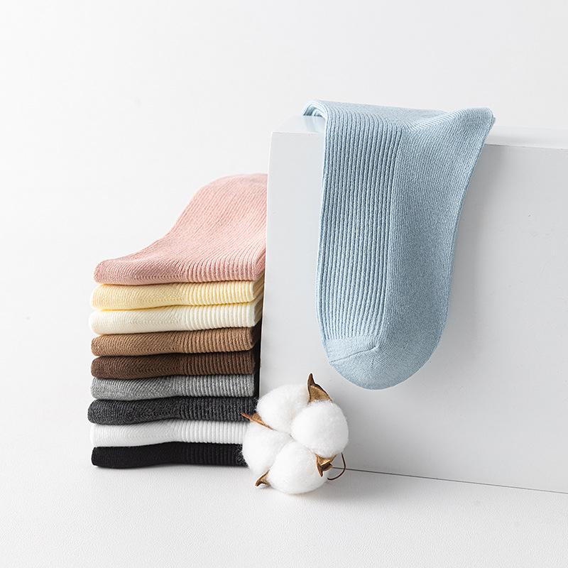 Female Autumn Pure Color Assorted Preppy Cotton Sweat Absorbing Breathable Tube Pile Socks
