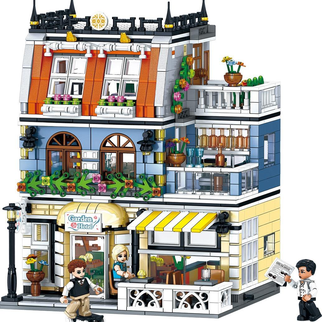 5 Street View QL0936 Roman Restaurants