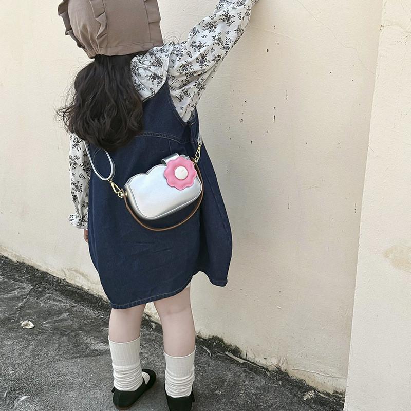 Adorable Mini Floral Crossbody Bag For Kids With Breathable Design In Pink And Purple